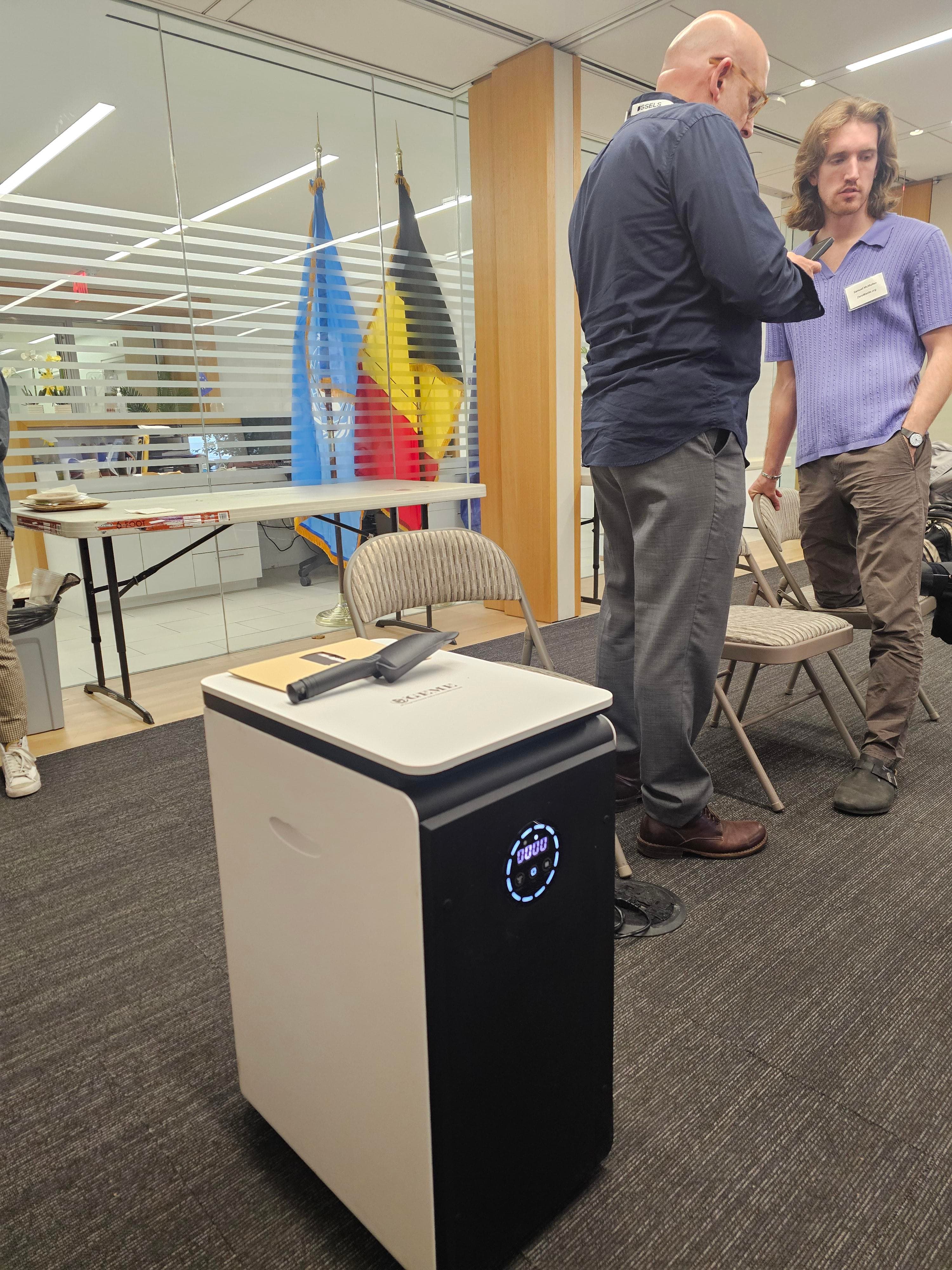 GEME In NewYork 2025 live picture 3